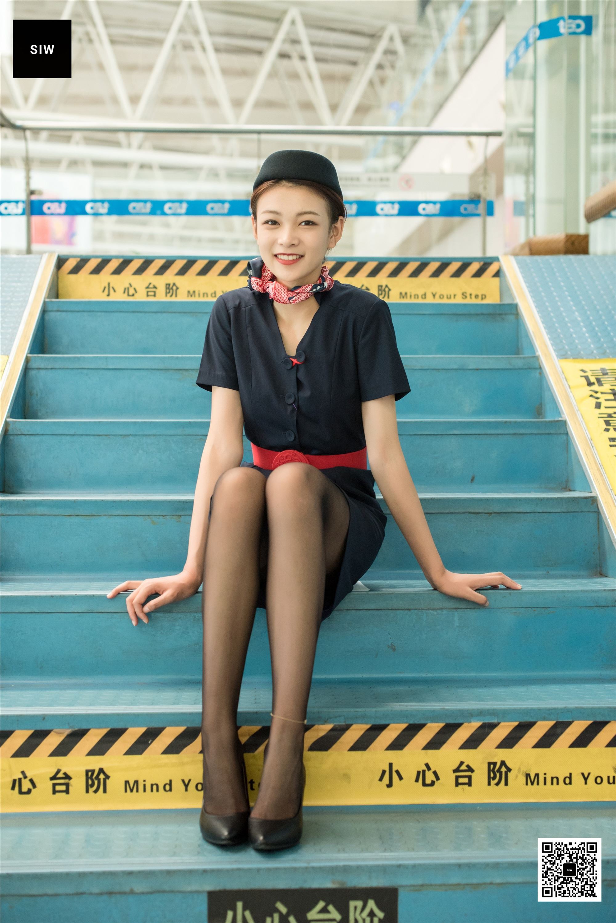 SIW斯文传媒 044 秋季空乘工装制服连衣裙帽子丝巾 - 嘉慧